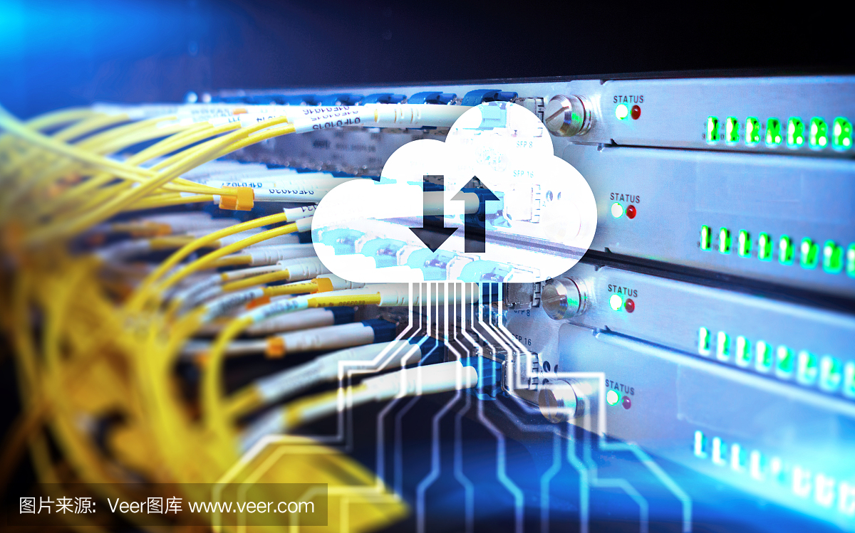 云服務器與計算、數據存儲與處理。互聯網和技術的概念。